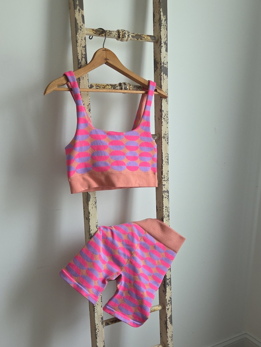Fabletics Pink & Purple Geometric Sports Bra Set